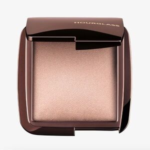 NWT Hourglass Mini Ambient Lighting Powder in Luminous Light